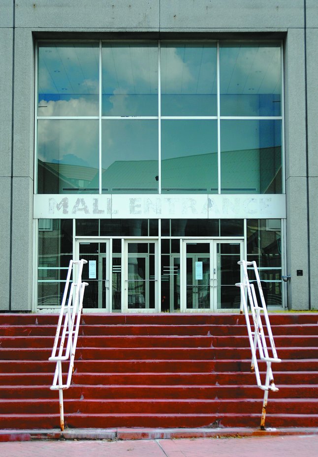 http://www.timmurray.org/071510feature_Mall.jpg